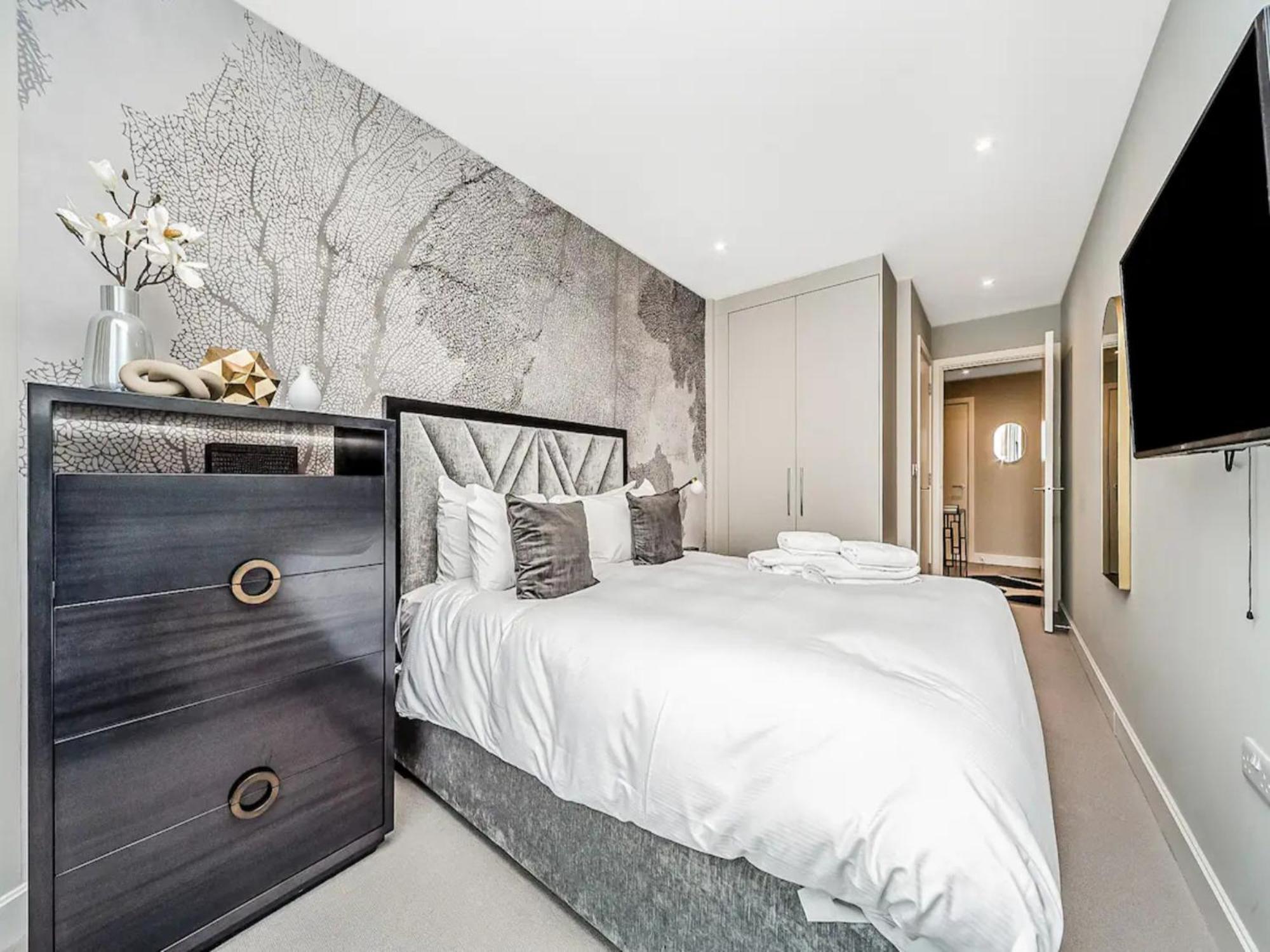 Pass The Keys Penthouse Oasis In Trendy Fulham Apartment London Exterior photo
